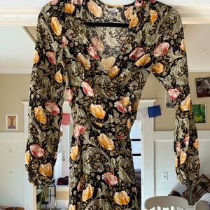 Tie floral long sleeve dress